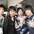1445223174-royal team 的成員以及後捕.jpg