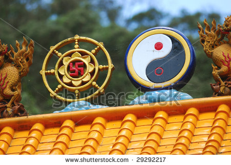 stock-photo-symbols-of-both-taoism-and-buddhism-on-an-archway-29292217