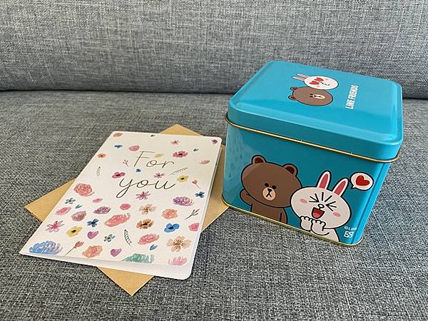 同事送的雄大兔兔可愛軟糖。
