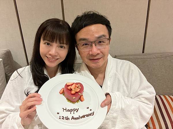 Happy 12th Anniversary！