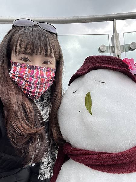 自拍一張。