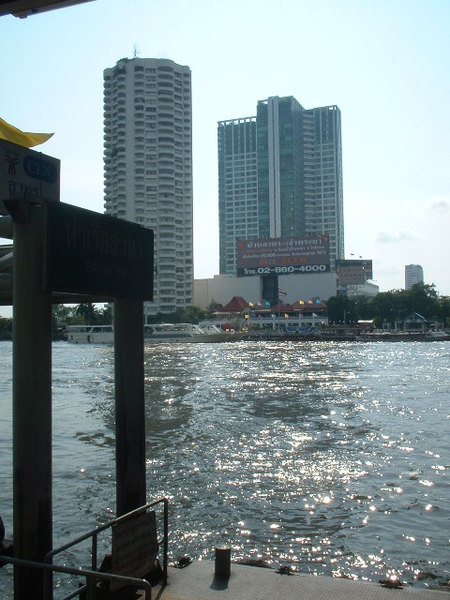 Chao Phraya昭披耶河(以前叫湄南河)