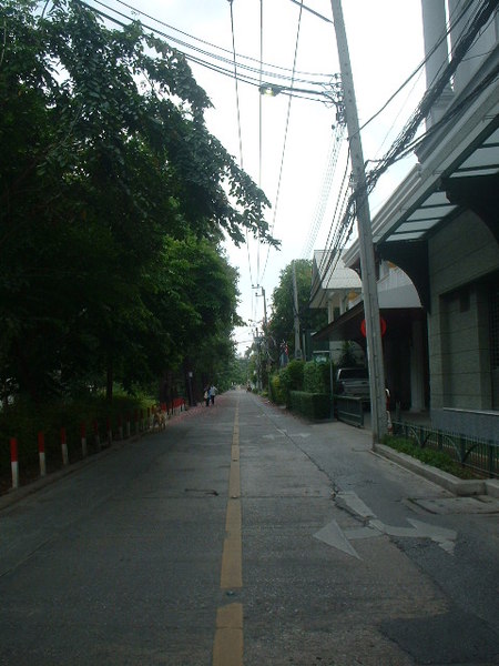 Sukhumvit Soi 55小巷子