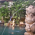 Baan Karon Resort的游泳池