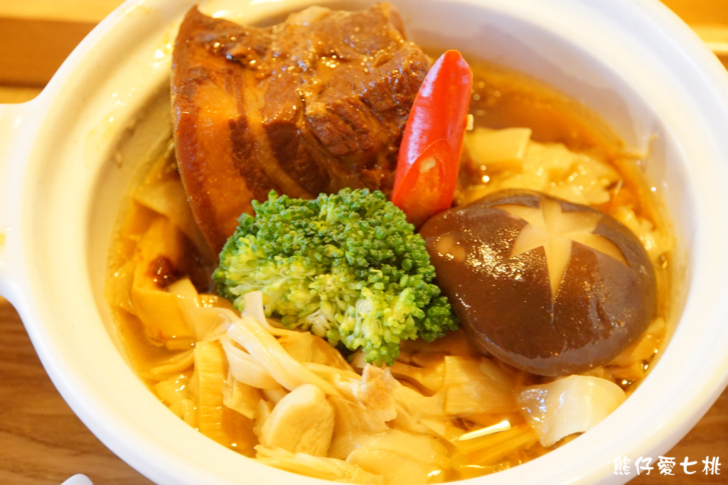 DSC00308.jpg DSC00308.jpg