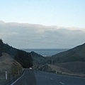 seabetweenroad.JPG