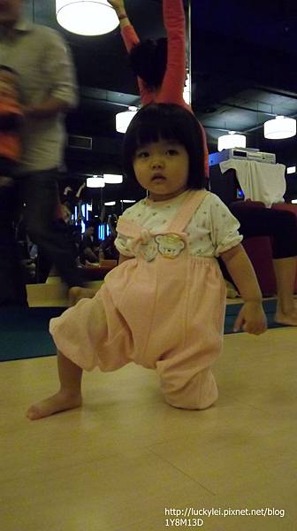 1Y8M13D yoga3.JPG