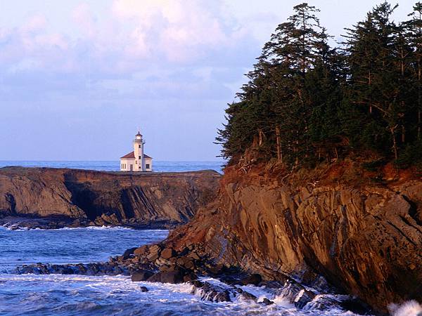 Cape Arago Lighthouse, Coos County, Oregon.jpg
