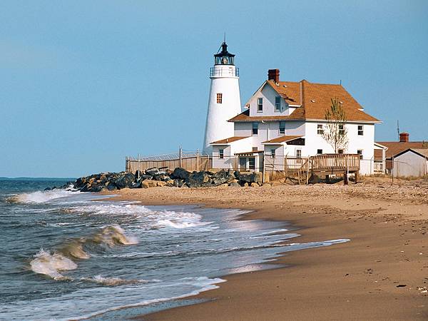 Cove Point Lighthouse, Solomons, Maryland.jpg