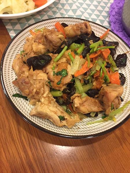 UNADJUSTEDNONRAW_thumb_5945.jpg UNADJUSTEDNONRAW_thumb_5945.jpg