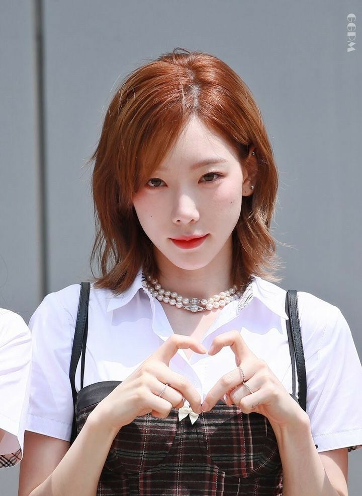 /tmp/phpXok4OL /tmp/phpXok4OL