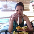 Eating Mangos