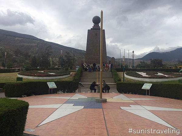 Mitad Del Mundo