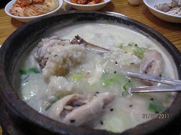 韓國料理  嵾雞湯  3.jpg