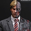 3 TDK_Two-Face_Harvey Dent