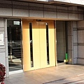 Door2