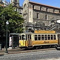 Porto Train.jpg