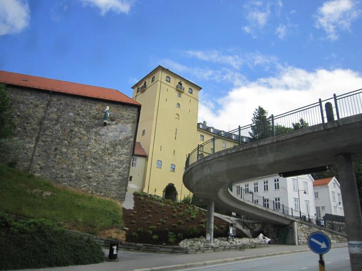 228.jpg 228.jpg