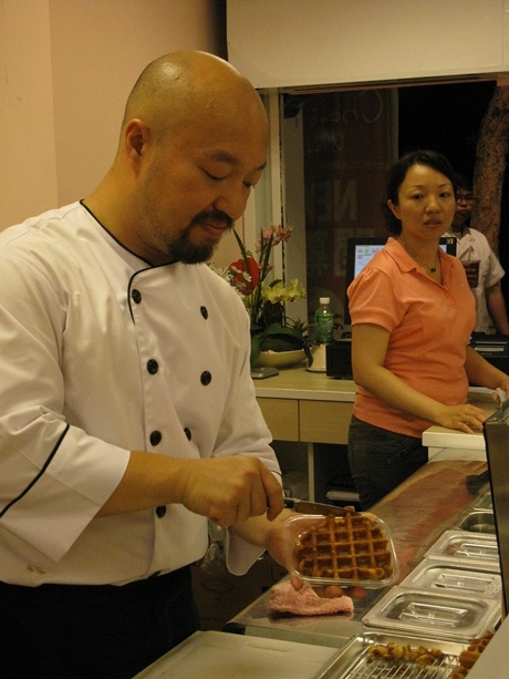 Chef's Waffle 201010.jpg Chef's Waffle 201010.jpg