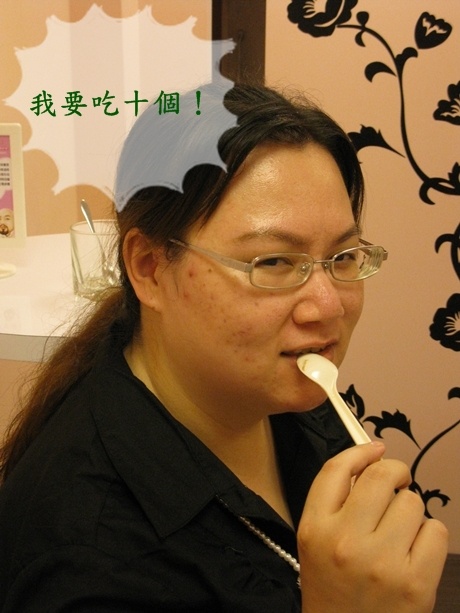 Chef's Waffle 201017.jpg Chef's Waffle 201017.jpg
