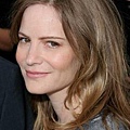 Jennifer Jason Leigh1.jpg