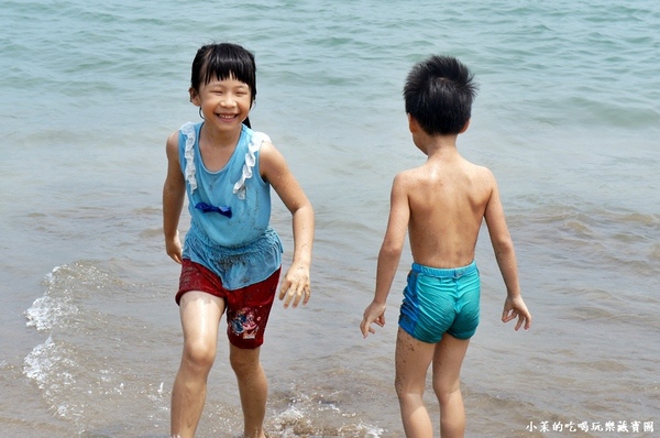 白沙灣：【台北】夏天來囉！玩水、玩沙、烤小人＠白沙灣