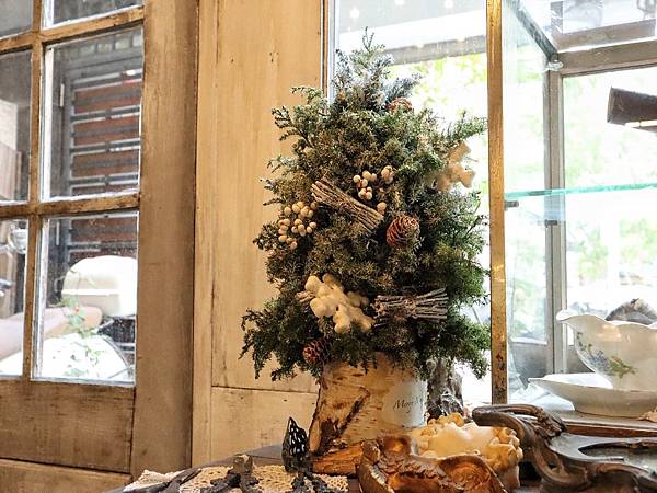 花房裏12.jpg 花房裏12.jpg