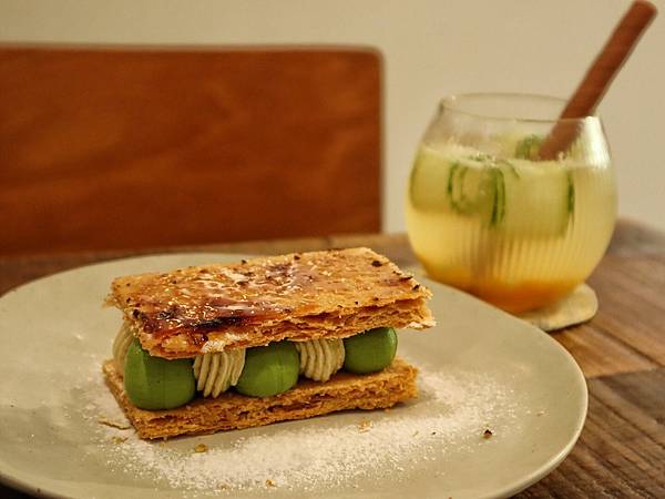 La Grotta11.jpg La Grotta11.jpg