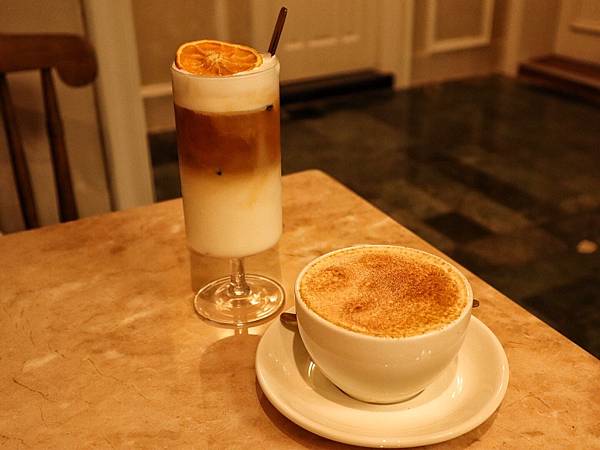 RAN CAFÉ藝廊般的歐式古典風格咖啡廳,甜點高水準呈現