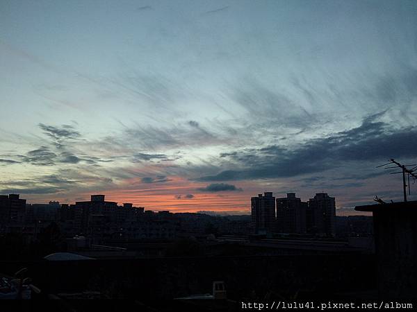 頂樓的夕陽~~