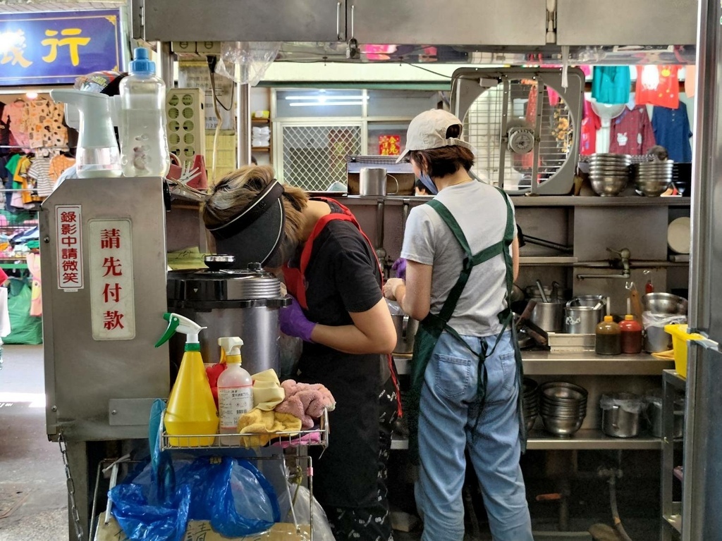 【台中大肚】自強太祖魷魚羹麵│google沒有地標，想吃需要