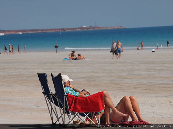 polo at cable beach 058.jpg