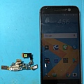 HTC 10充電孔燒毀.jpg
