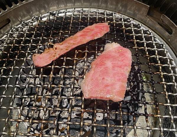 東京 焼肉もとやま 新宿店