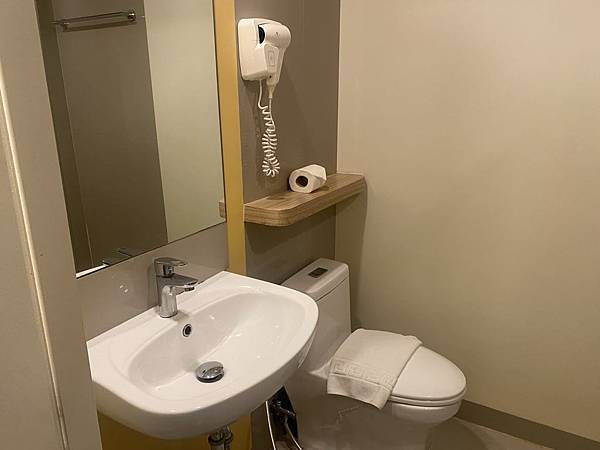 Hop Inn Hotel Cebu City 差強人意的住 Hop Inn Hotel Cebu City 差強人意的住