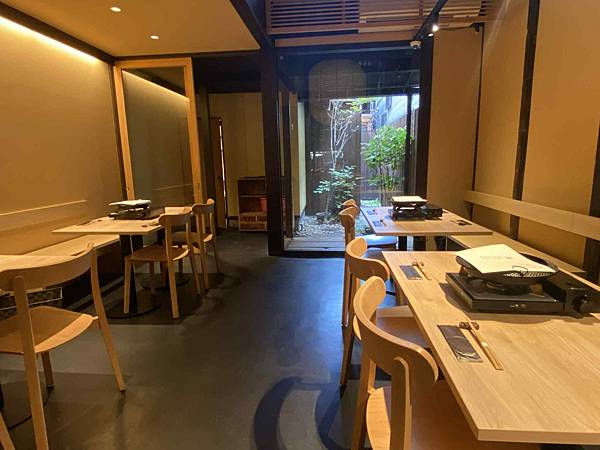 京都 すき焼き 肉のひろ重錦市場店