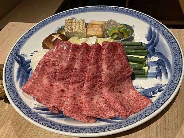 京都 すき焼き 肉のひろ重錦市場店