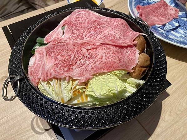 京都 すき焼き 肉のひろ重錦市場店