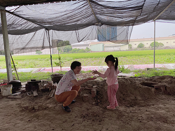 【團購】南科贊美酒店：台南善化親子套裝行程！焢窯、觀光果園超