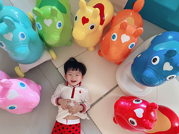 【玩具】孩子圈大明星Rody跳跳马～全球最夯的骑乘玩具，可帮