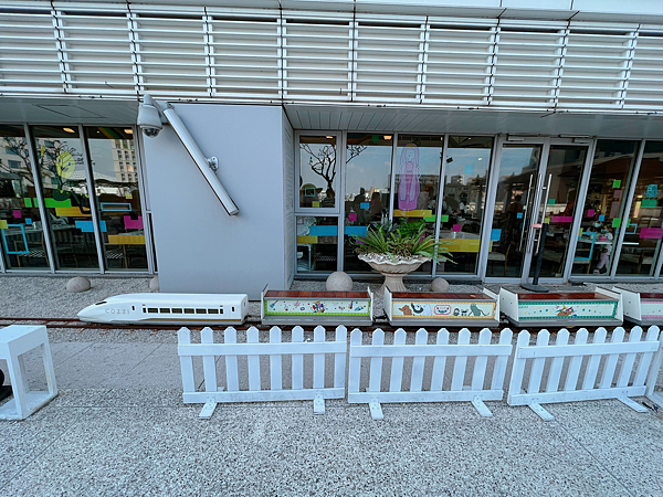 【团购】台南和逸亲子饭店！超狂500坪游戏场，跑车、火车、沙