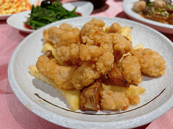 【团购】桃园龙潭悦华大酒店！超狂亲子设施摩天轮、旋转木马、咖