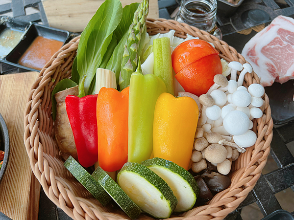 【團購】南投峇嵐杉丘一泊三食奢華野營！夢幻狂美星空帳、歐洲童