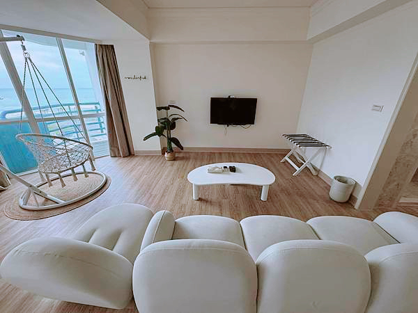 【团购】新北万里群策翡翠湾温泉饭店！全新装潢打造的北海岸亲子