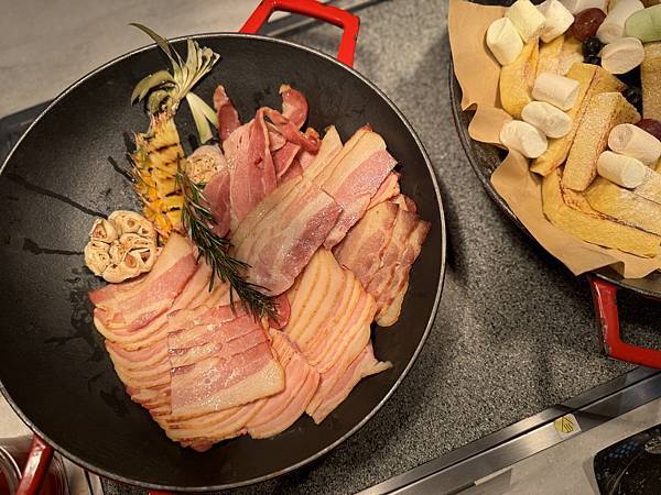 【团购】台南禧榕轩大饭店！典雅高空花园泳池、房间落地窗洒落阳