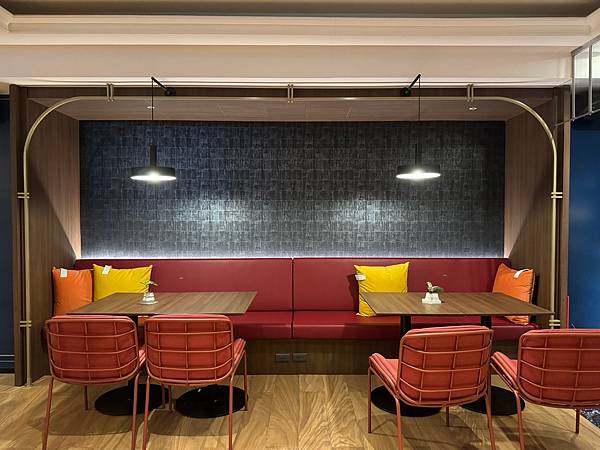 【团购】悦乐旅店台中文心 OLAH Poshtel 全新质感