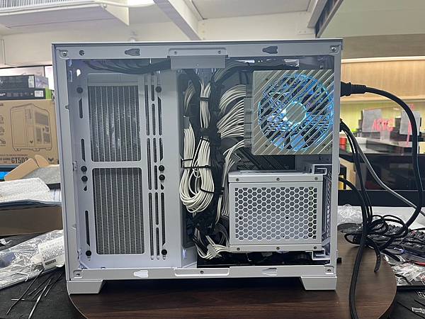 S__7258198 S__7258198