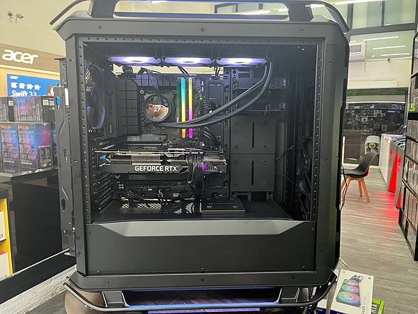 媽的酷黑城堡 媽的酷黑城堡