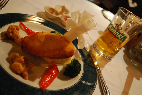 DSC_0044.JPG DSC_0044.JPG
