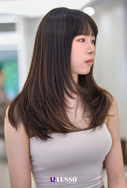 Chris短瀏海搭配韓系邊緣層次 給人可愛加倍 (2).png